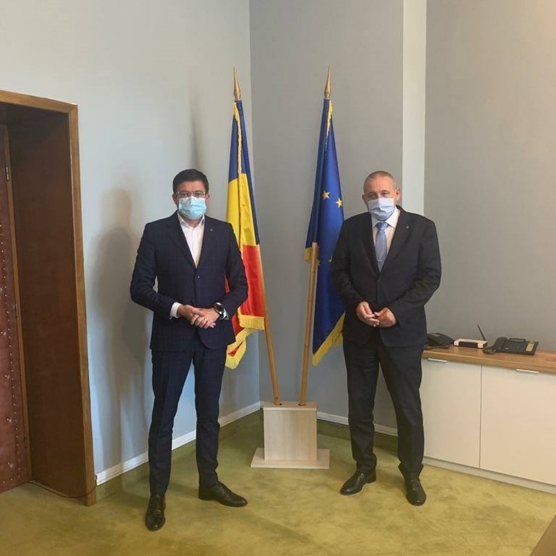 Am semnat protocolul de colaborare cu Agenția Spațială Română