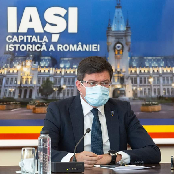 „Seniorii – resurse de valori umane pentru comunitate”