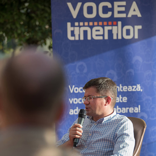 Vocea TInerilor