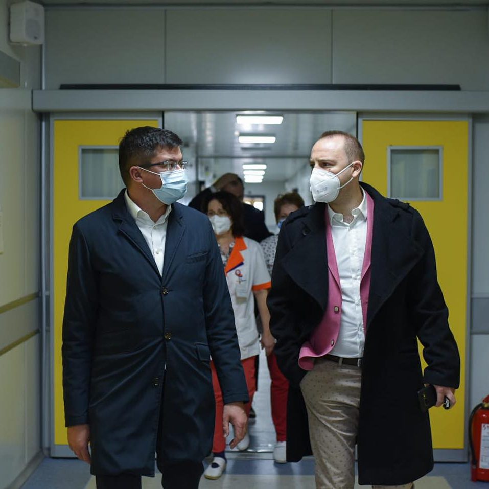 Astăzi l-am numit pe medicul Florin Roșu în funcția de manager al Spitalului de Boli Infecțioase din Iași.
