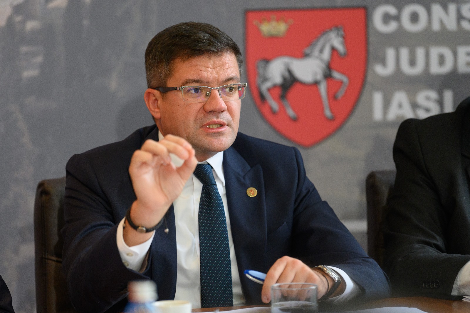 Raport la trei ani de mandat